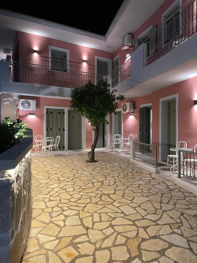 Anax Apartments Parga Eksteriør billede